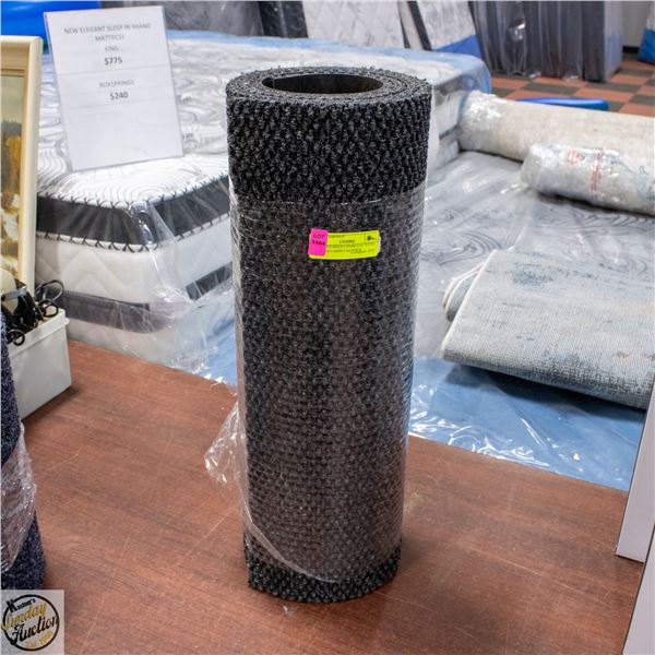 VARIOUS SIZED CHARCOAL VINYL BACKED CARPET RUNNER