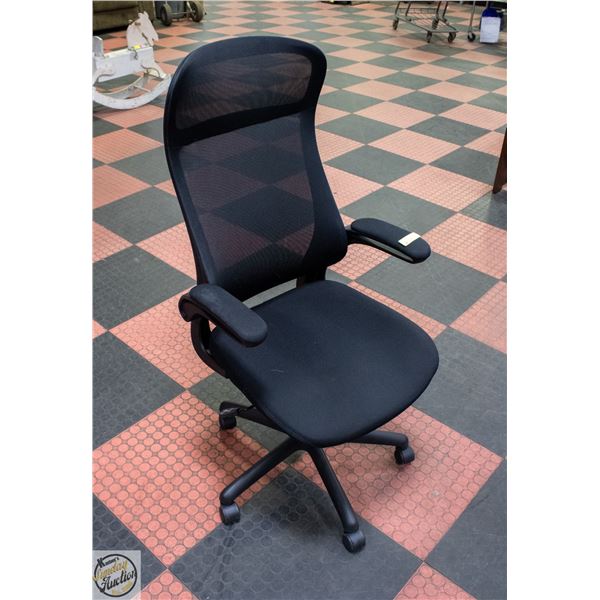 MESH BACK OFFICE CHAIR