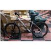 Image 1 : GIANT BRAND SILVER ADULT BIKE