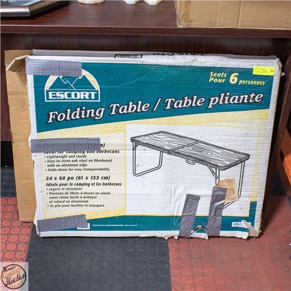 FOLDING TABLE SEATS 6