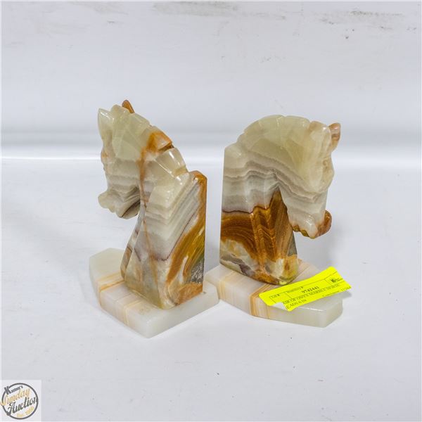 PAIR OF ONYX MARBLE HORSE HEADS 6 IN