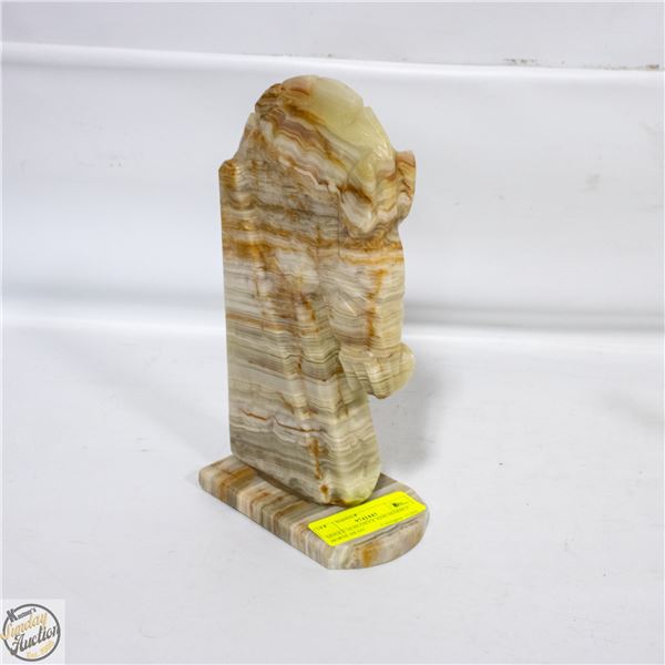 SINGLE 10 IN OXYX AND MARBLE HORSE HEAD