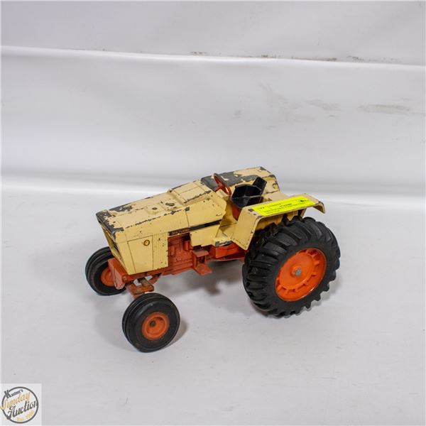 VINTAGE ERTL CASE DIE CAST TRACTOR