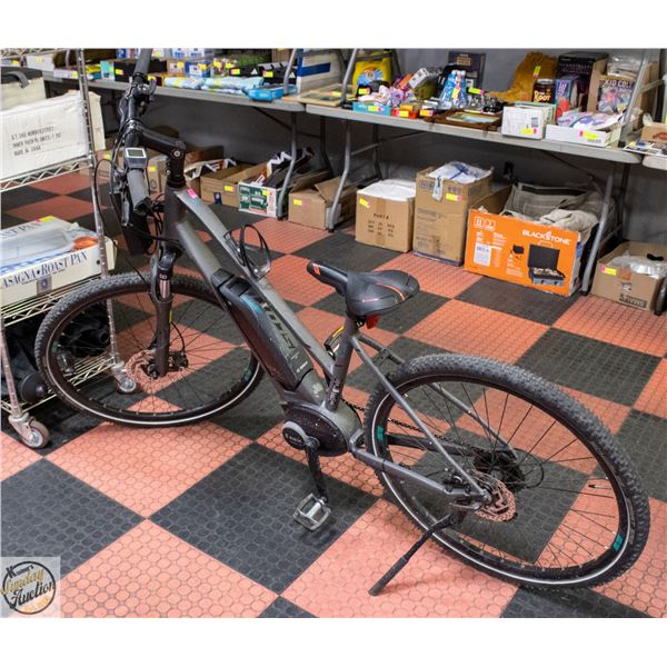SCOTT SYNCROSS ELECTRIC BIKE - NEEDS WORK