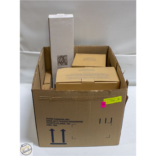 LOT OF AVON DECORATIVE IN BOXES