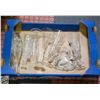 Image 1 : LOT OF VARIOUS CRYSTAL AND GLASS