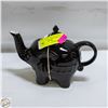 Image 1 : ELEPHANT SHAPE TEAPOT MICROWAVE AND DISHWASHER SAF