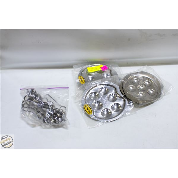 ESGARGOT TRAYS WITH TONGS