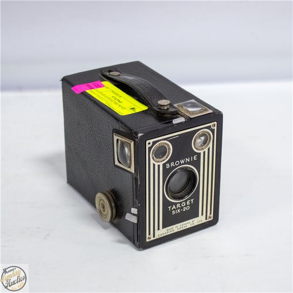 CANADIAN KODAK BROWNIE TARGET 6X20 (5" X 5")