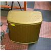 Image 1 : VINTAGE GREEN TONE LAUNDRY HAMPER H-20"