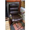 Image 1 : LEATHERETTE EXECUTIVE ROLLING OFFICE CHAIR