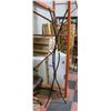 Image 1 : COAT RACK