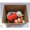 Image 1 : LOT OF CHRISTMAS SERVING DISHES WITH TRAYS & MORE