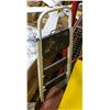 Image 1 : 3 STEP LADDER