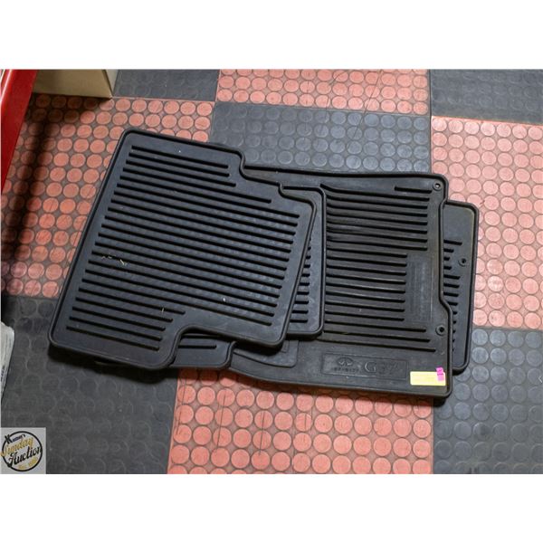 G37 INFINITI FLOOR MATS RUBBER LIKE MATERIAL