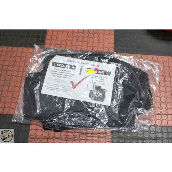 OEM TOYOTA RAV4 2017-2018 FLOOR MAT, BLACK, WITH