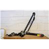 Image 1 : TRUNK MOUNTED 2 BIKE CARRIER