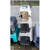 Image 1 : 3 SMALL ANIMAL CARRIERS