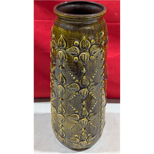 VTG Carstens Tonnieshof Europa West German Ceramic Vase