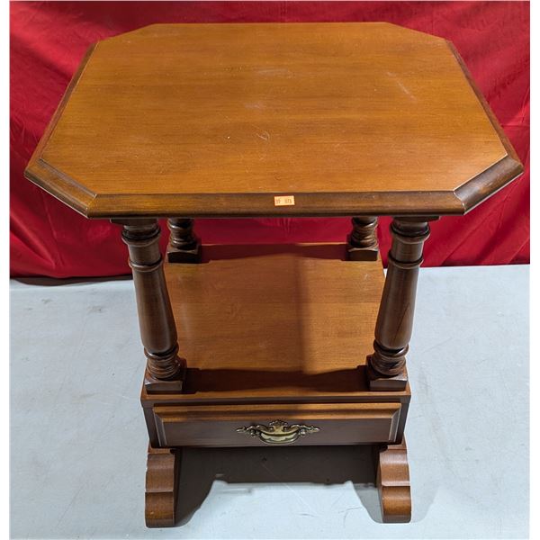 Octogonal Wood Side / End Table