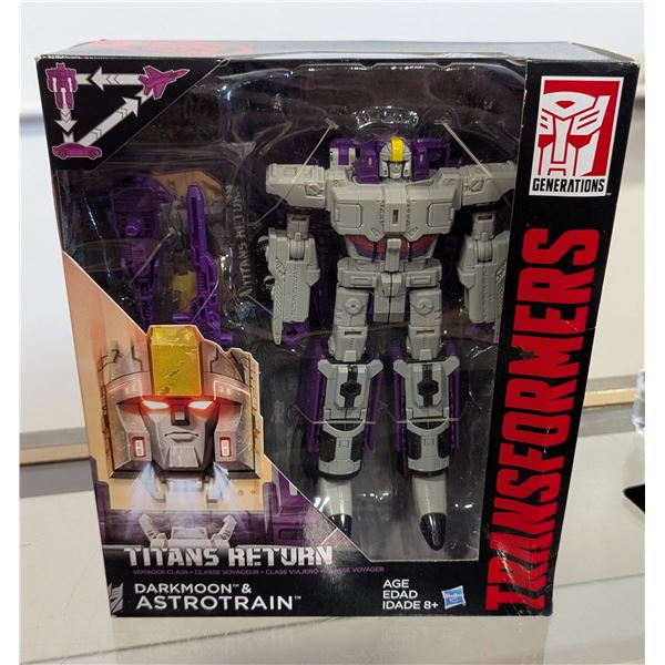 2016 Hasbro Transformers Titans Return Voyager Class Astrotrain w/ Darkmoon