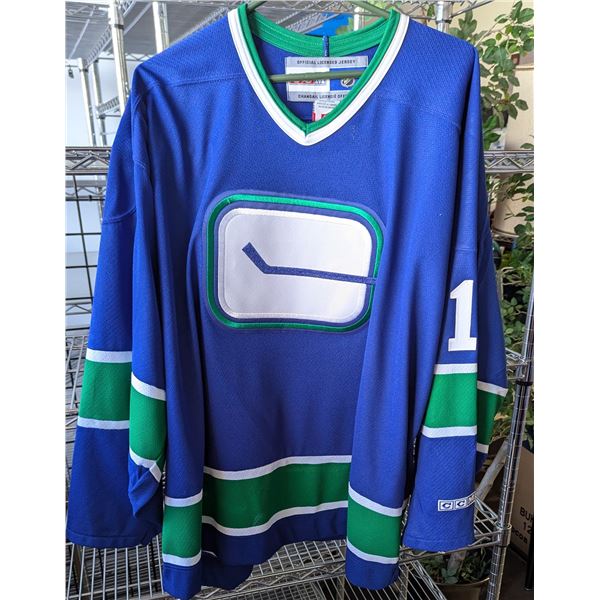 Reebok CCM Vancouver Canucks Roberto Luongo #1 Center Ice Authentic NHL Jersey