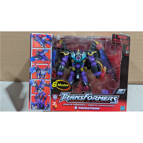 2001 Hasbro Transformers Robots In Disguise Ultra Class Megatron