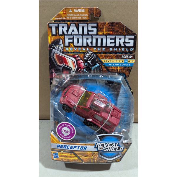 2011 Hasbro Transformers Reveal The Shield Deluxe Class Perceptor