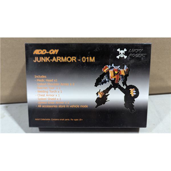 2012 Lucky Rogers Junk-Armor-01M Junkion Medic Upgrade Set
