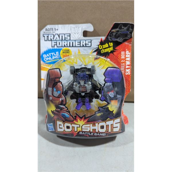 2012 Hasbro Transformers Bot Shots Series 1 Skywarp