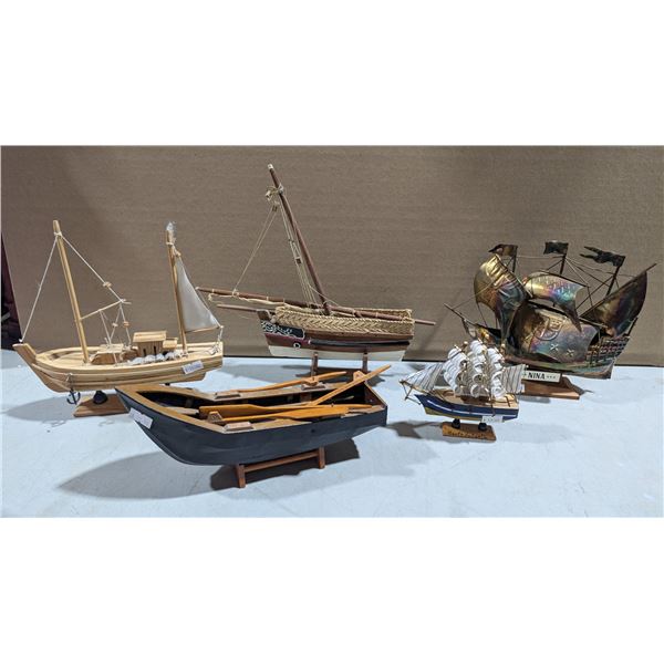 VTG Model Ship Collection w/ Nina Metal Ship, Wooden Sailboats & More