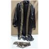 Image 1 : Bruno Mars 24K Magic World Tour VIP Concert Satin Robe & Belt