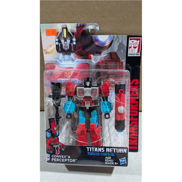 2017 Hasbro Transformers Titans Return Perceptor & Convex