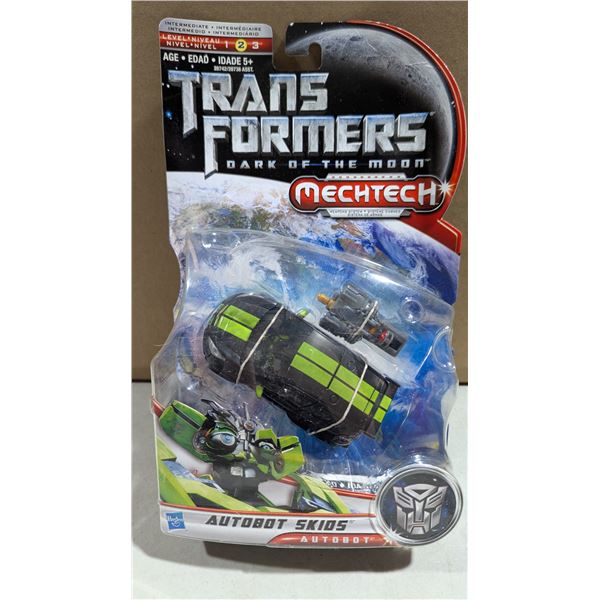 2011 Hasbro Transformers Dark of the Moon MechTech Autobot Skids