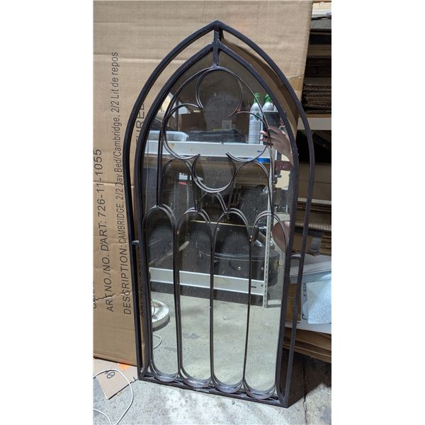 Accent Mirror
