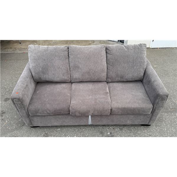 Fabric Couch w/ Pull Out Bed