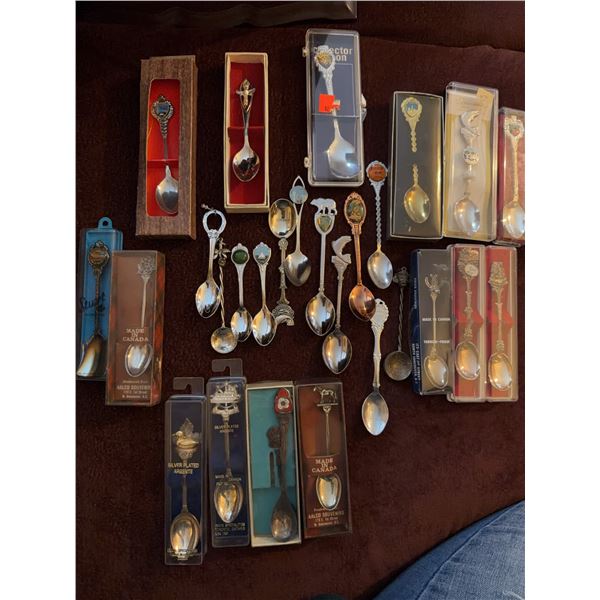 Souvenir Collectible Spoons, Boxed and Loose