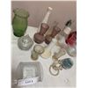 Image 5 : Decorative Glassware and Vases Lot
