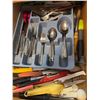 Image 2 : Kitchen Utensils, Flatware, and Knives