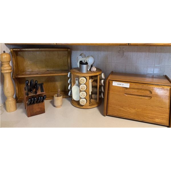 Wood Kitchen Accessories and Knives