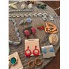 Image 7 : Vintage Fashion Jewelry Collection