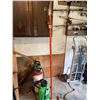 Image 1 : Tree Pruner with Three Garden Sprayers