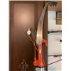 Image 2 : Tree Pruner with Three Garden Sprayers