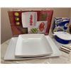 Image 3 : Kitchen Serving and Prepware Lot