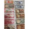 Image 8 : World Paper Money Collection, Mixed Countries