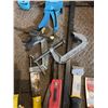 Image 3 : Hand Tool Lot With 1-Ton Chain Hoist