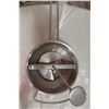 Image 3 : Kilotech Scale and Stainless Steel Food Mill