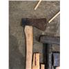 Image 5 : Five Axes and Extra Handles
