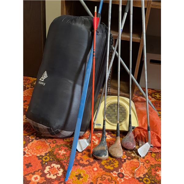 Daco Fiberglass Bow, Antique Golf Clubs, Hilary Sleeping Bag