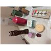 Image 3 : Lot: Candles, Candle Holders, Globe, and Decor